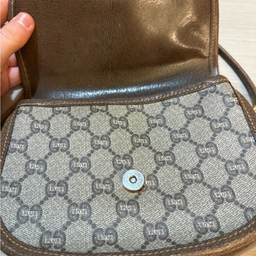 Gucci‎ Brown and Tan Crossbody Bag - Picture 3 of 15